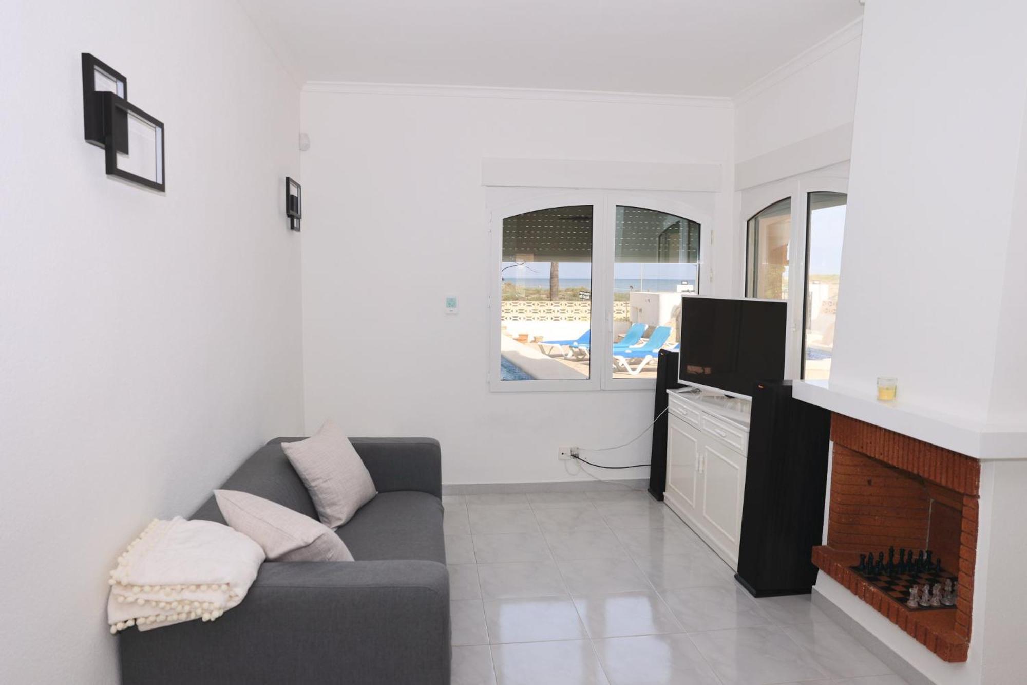 Chalet En La Playa Con Piscina Privada - Holavivienda Inmobiliaria Denia Dış mekan fotoğraf