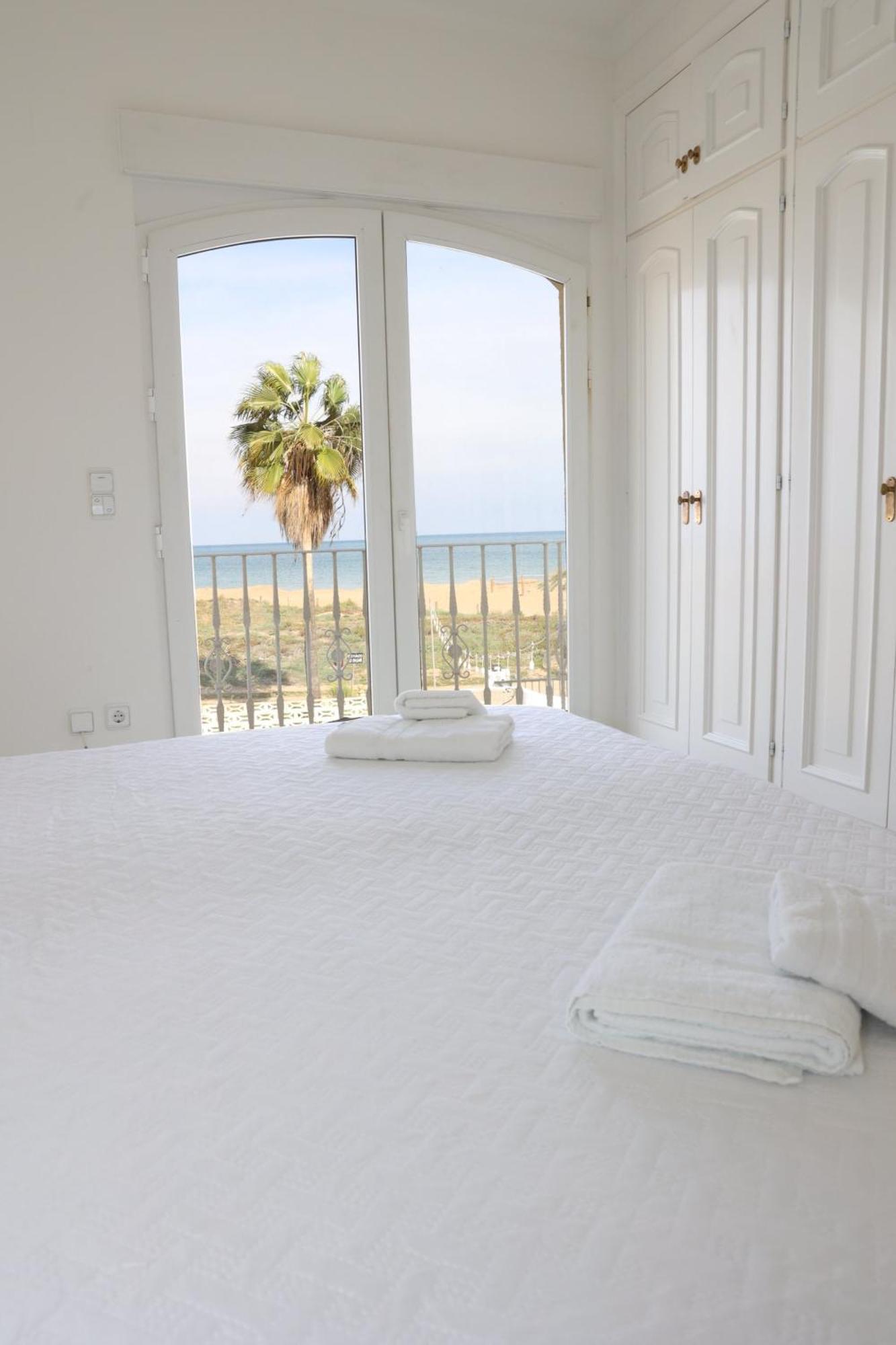 Chalet En La Playa Con Piscina Privada - Holavivienda Inmobiliaria Denia Dış mekan fotoğraf