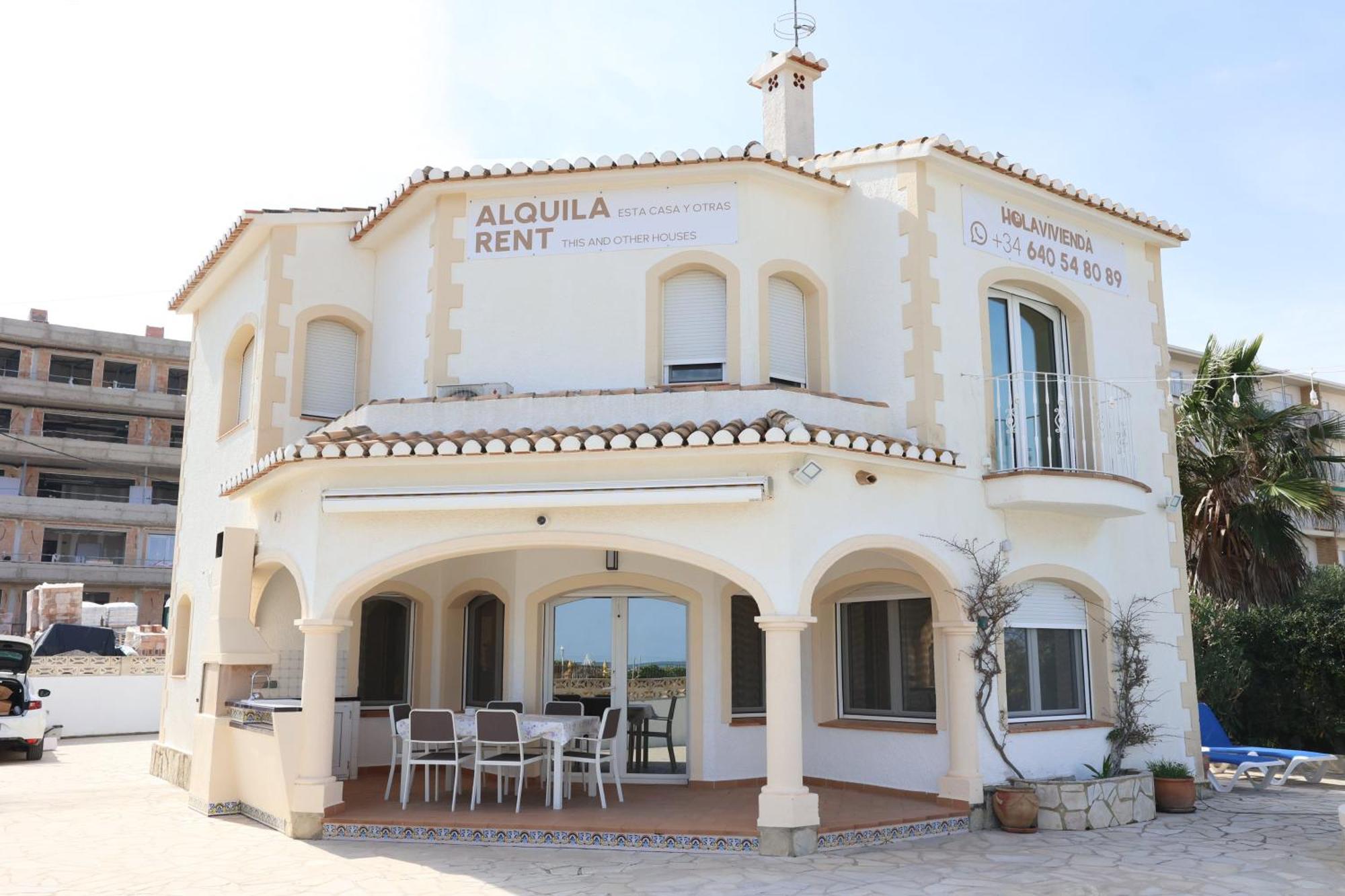 Chalet En La Playa Con Piscina Privada - Holavivienda Inmobiliaria Denia Dış mekan fotoğraf